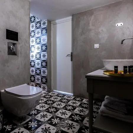 Lemon Tree House Apartmanhotel
