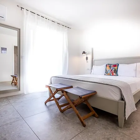 Lemon Tree House Apartmanhotel 4*