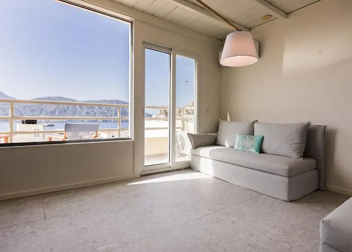 Lemon Tree House Apart-hotel 4*