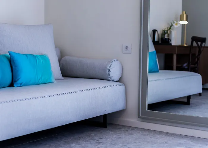 Apart-hotel Lemon Tree House 4*